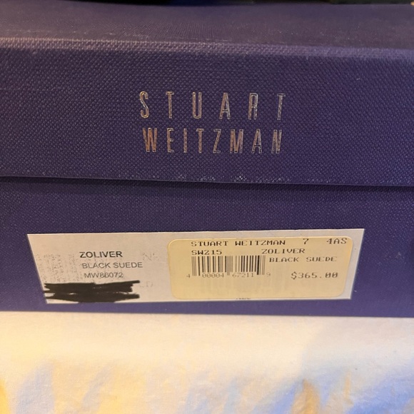 Stuart Weitzman black suede low heel shoes. Size 37. For narrow feet. Pre-loved. - Picture 7 of 7